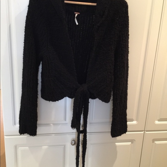 Free People Sweaters - Free People Ladies Black Wrap Sweater Size Large